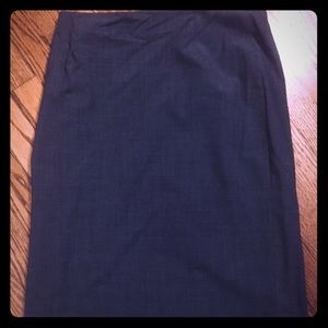 Gray pencil skirt ( bitten brand)